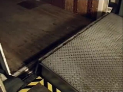 Grijs vrachtwagen hydraulische dock leveler voor gemakkelijk laden en lossen IP55