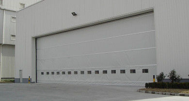 kopen Kracht Industrieel Stof Verticaal Lift Stofdeuren met een maximale hoogte van 12 meter en windweerstand tot 120 Kmh Ideaal voor magazijnen online manufacture