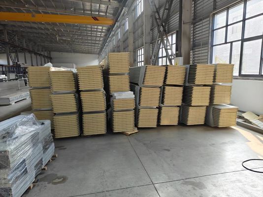 Sectieve garagedeuren met uitstekende afdichting en isolatieprestaties