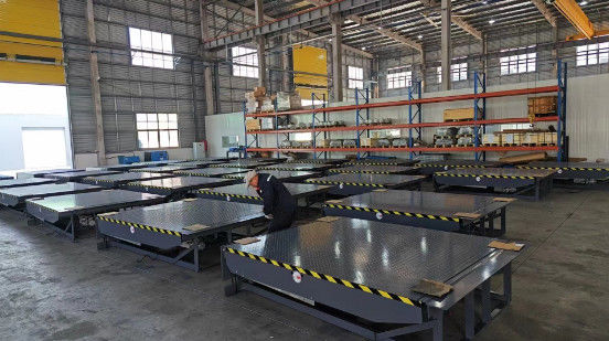 Logistiek Hydraulische dock leveler lossen Haven statische lading 13600kg