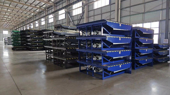 Telescopische hydraulische laaddock leveler aanpasbaar motorvermogen 1.1KW 380V 50HZ