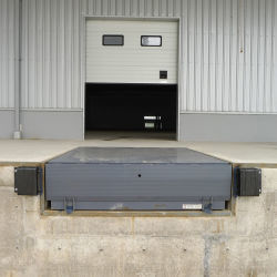 Industriële dock leveler met snelle aanpassingsfuncties voor de efficiëntie van het magazijn