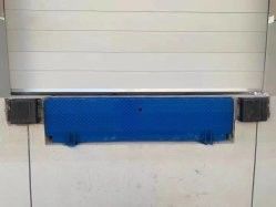 Dock leveler met anti-slip technologie Veiligheid en betrouwbaarheid